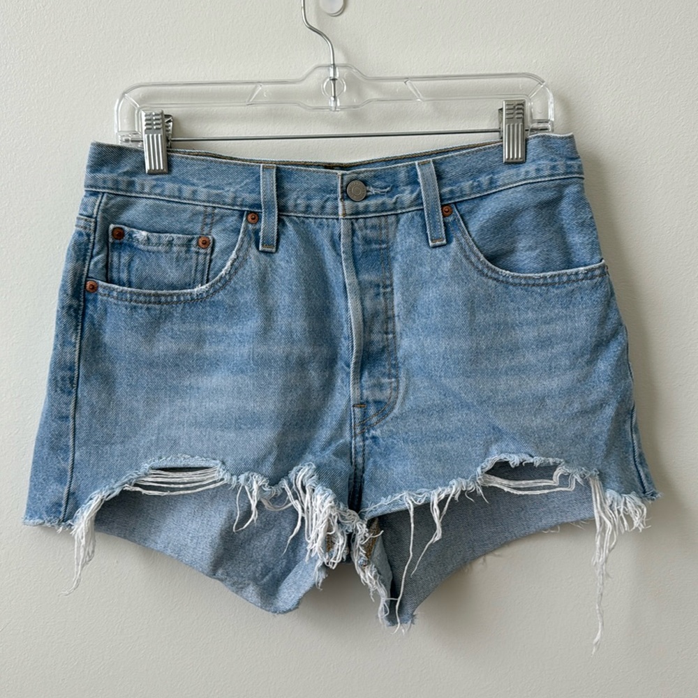 Levi’s shorts